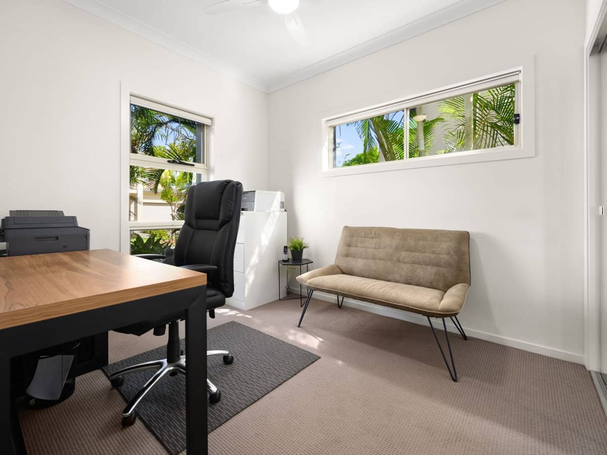 5 Galley Road, Hope Island - Thumbnail 14