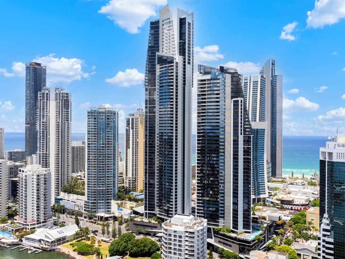 9 Ferny Avenue, Surfers Paradise - Thumbnail 23