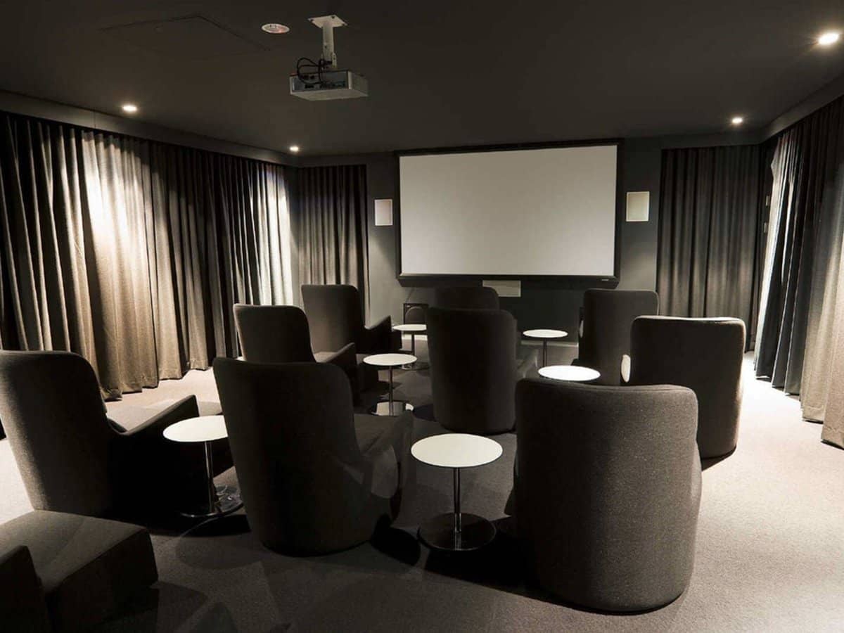 9 Ferny Avenue, Surfers Paradise - Thumbnail 24