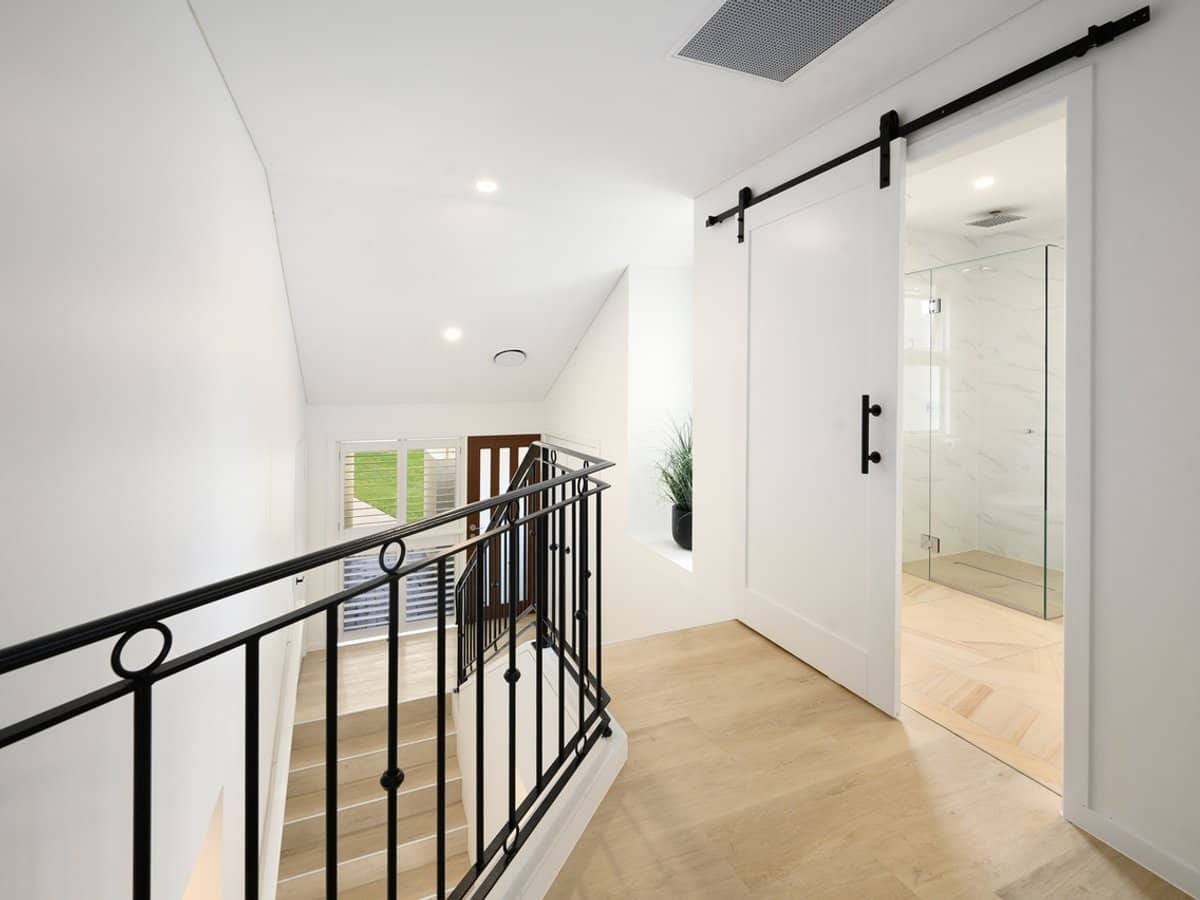 5374 Bay Hill Terrace, SANCTUARY COVE - Thumbnail 7