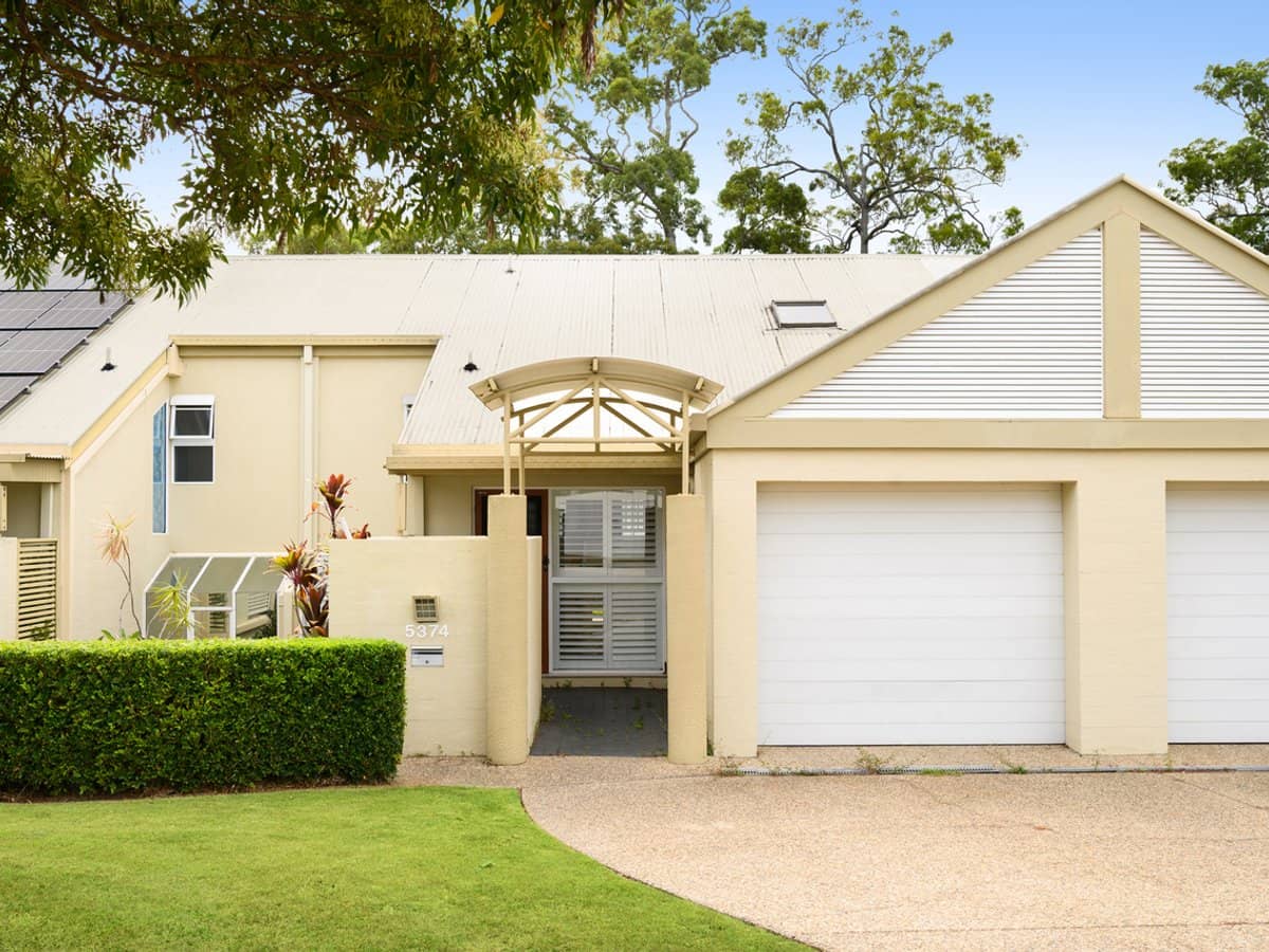 5374 Bay Hill Terrace, SANCTUARY COVE - Thumbnail 17