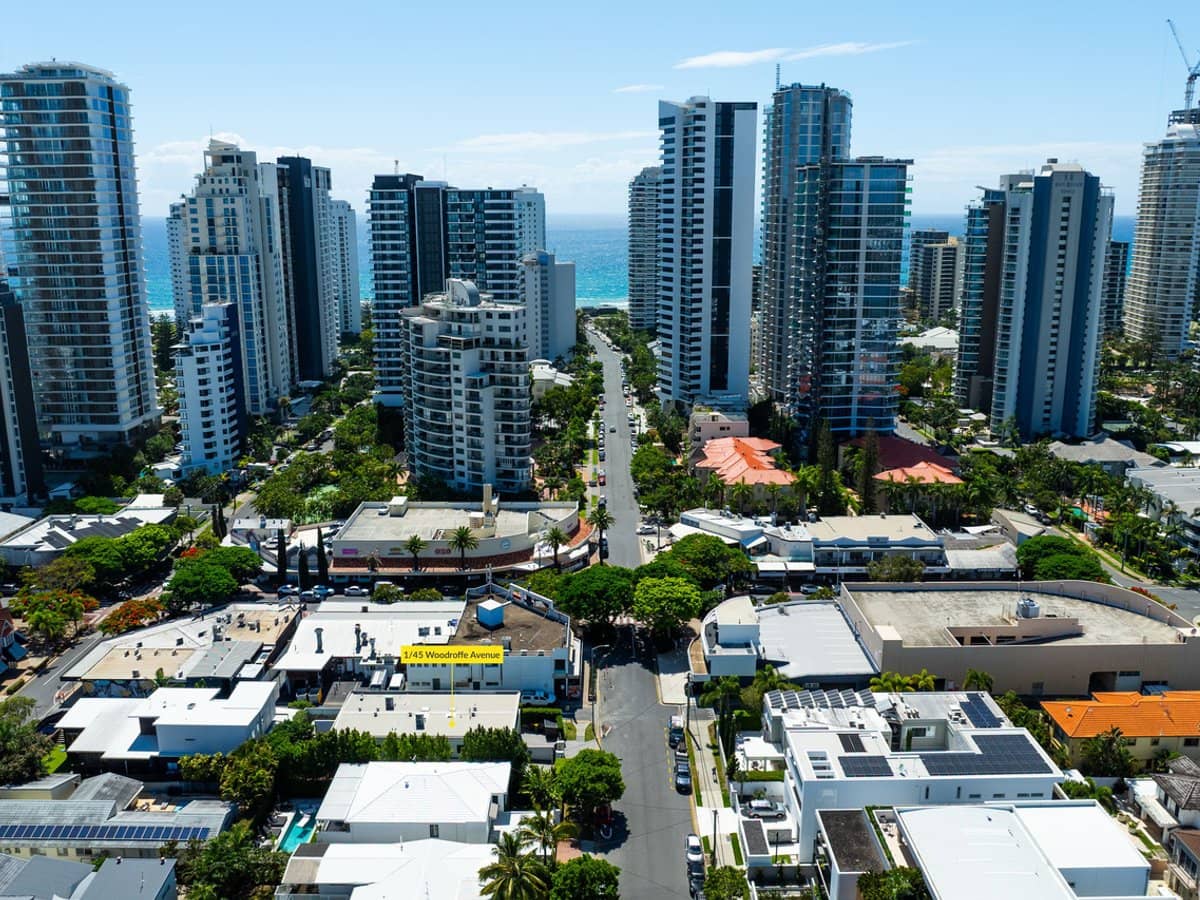 45 Woodroffe Avenue, MAIN BEACH - Thumbnail 16