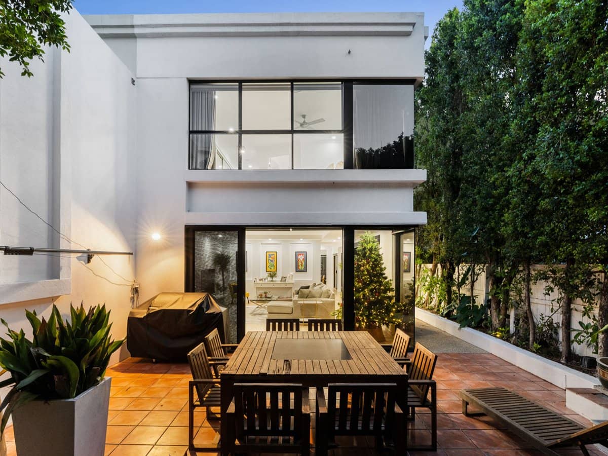 45 Woodroffe Avenue, MAIN BEACH - Thumbnail 20