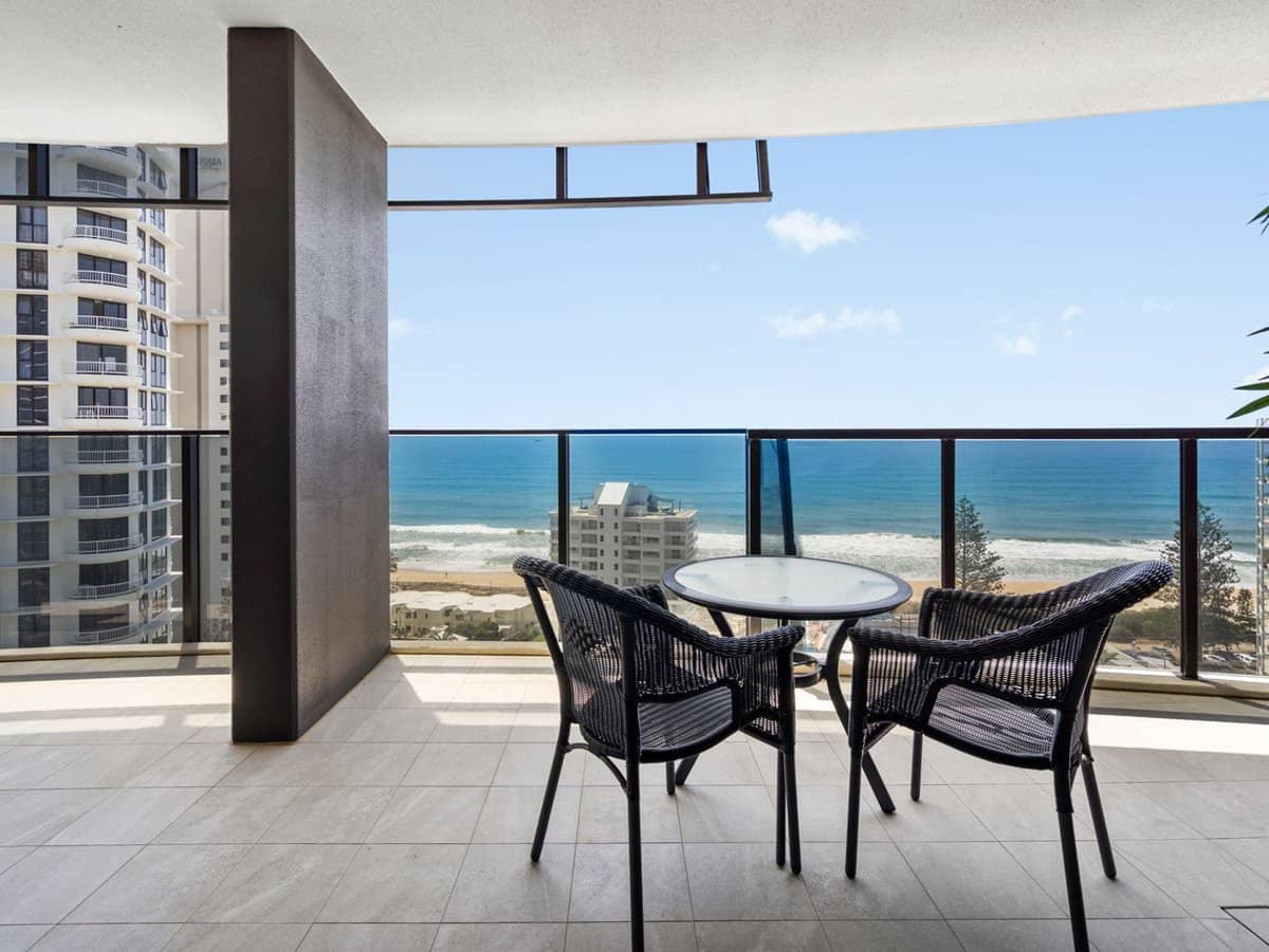 10-12 First Avenue, BROADBEACH - Thumbnail 8