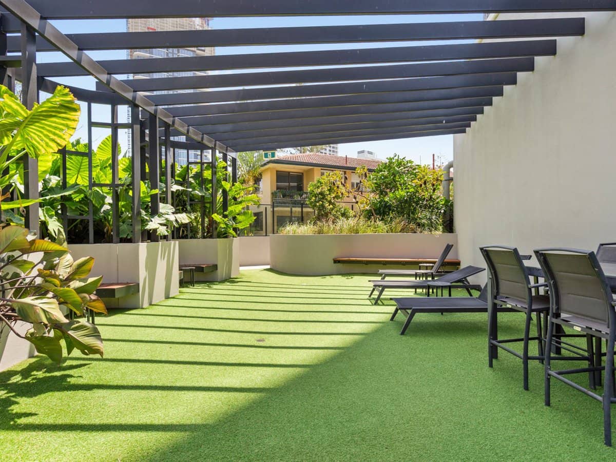 10-12 First Avenue, BROADBEACH - Thumbnail 23