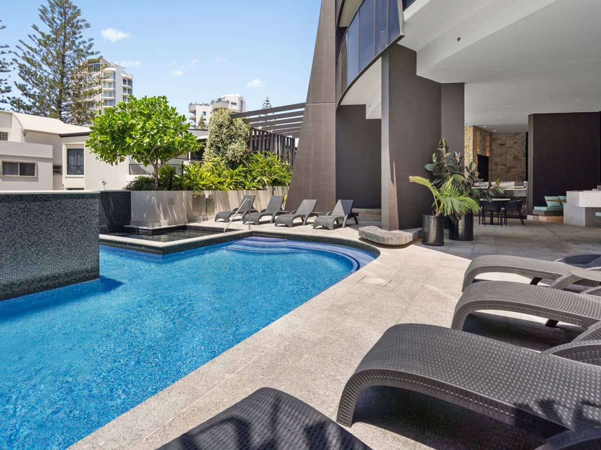 10-12 First Avenue, BROADBEACH - Thumbnail 26