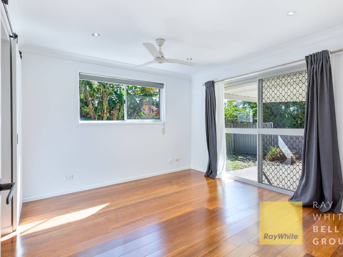 9 Essendon Close, Arundel - Thumbnail 7