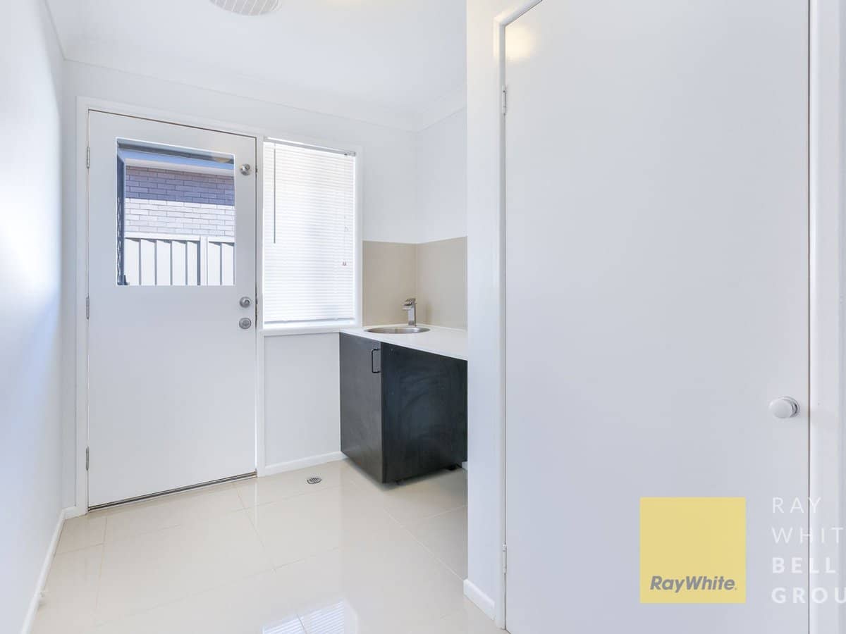 9 Essendon Close, Arundel - Thumbnail 15