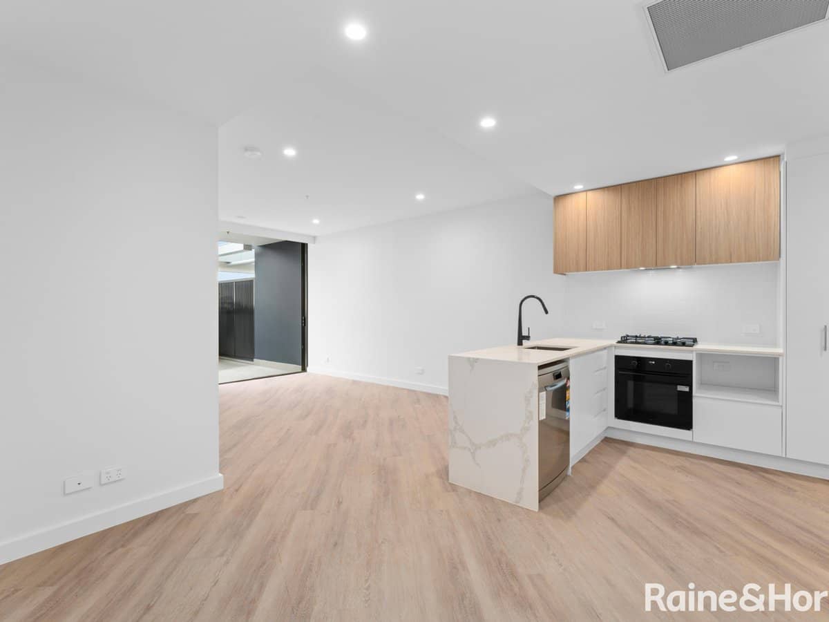 59 Meron Street, SOUTHPORT - Thumbnail 1