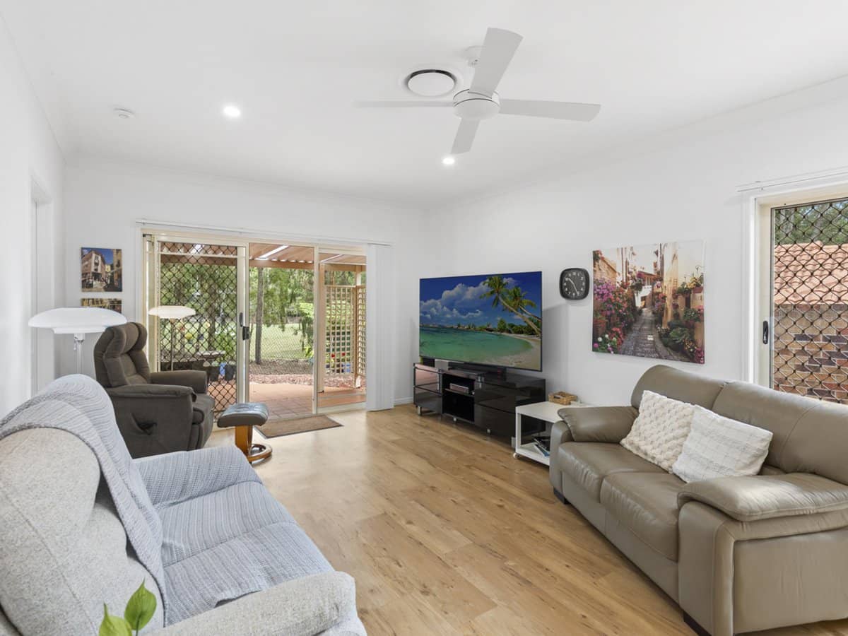 14 Oakmont Street, Robina - Thumbnail 5