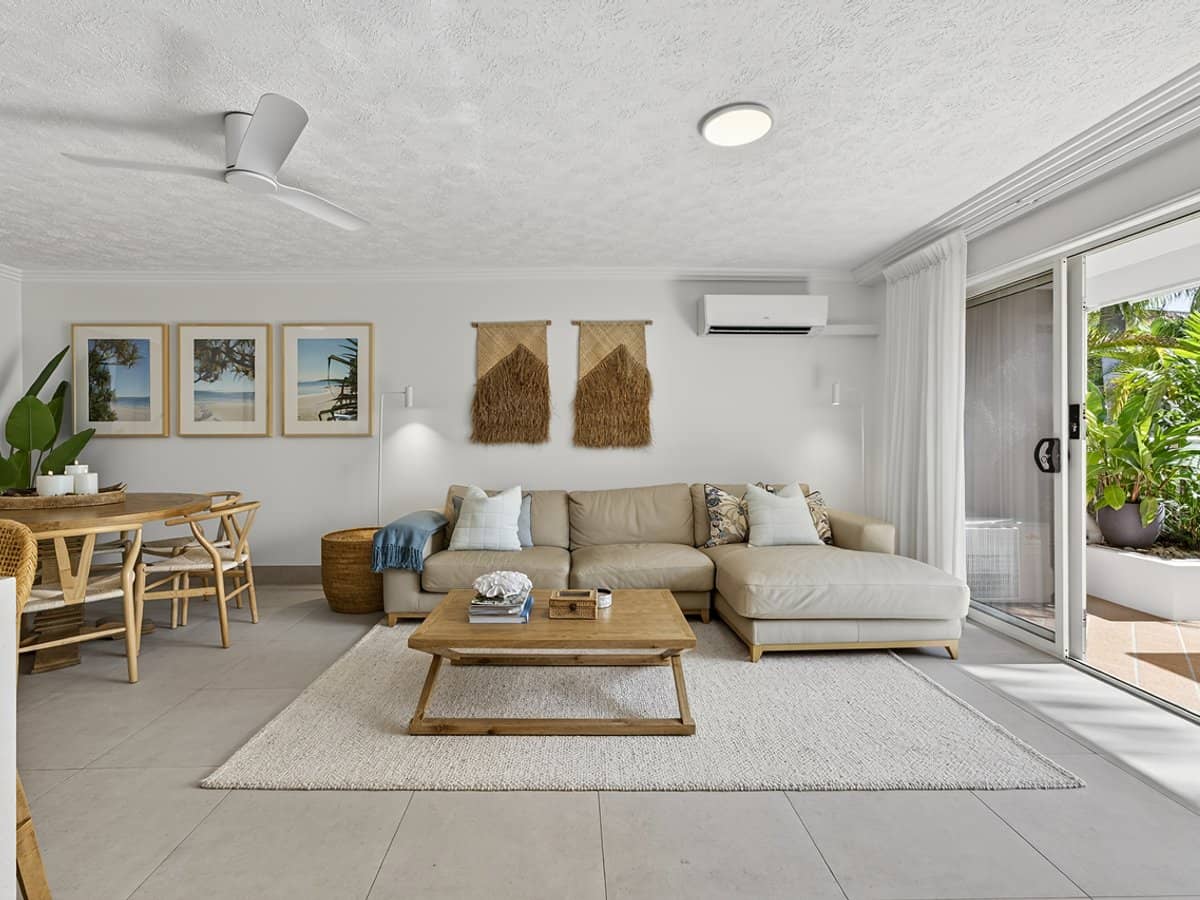 142 Stanhill Drive, Chevron Island - Thumbnail 1