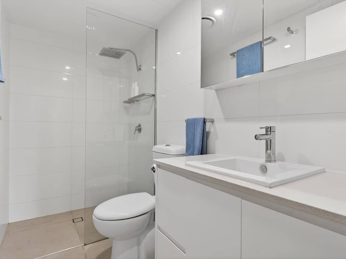 142 Stanhill Drive, Chevron Island - Thumbnail 12