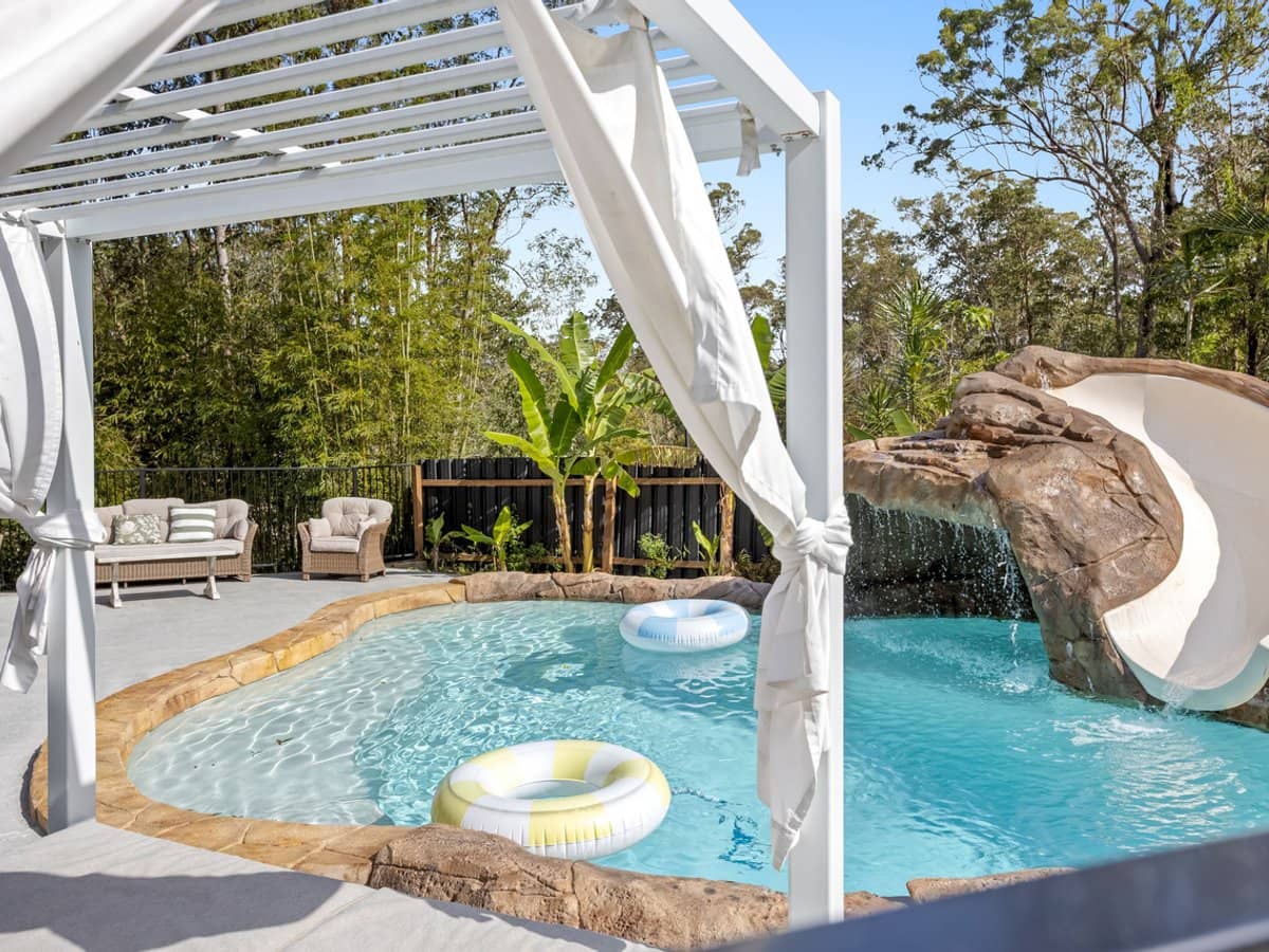 30 Bass Court, Oxenford - Thumbnail 2