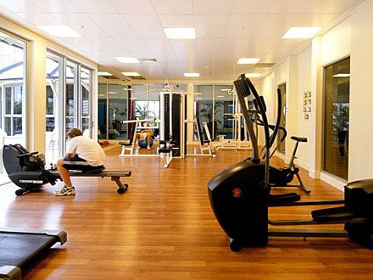 23 Ferny Avenue, Surfers Paradise - Thumbnail 12