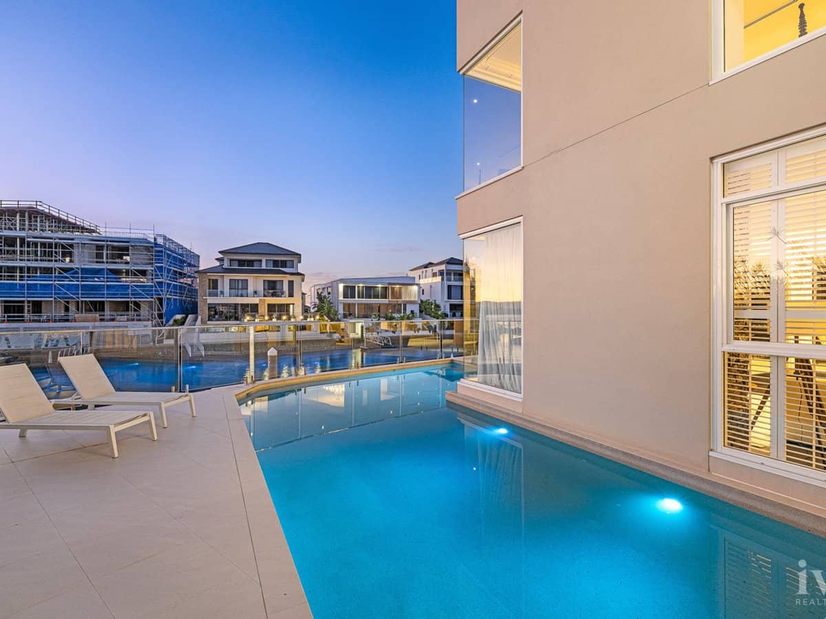 31 Hampton Court, Sovereign Islands - Thumbnail 16