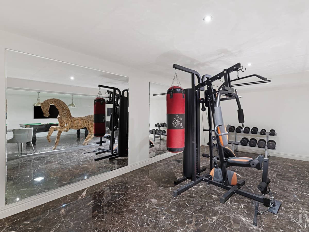 31 Hampton Court, Sovereign Islands - Thumbnail 32