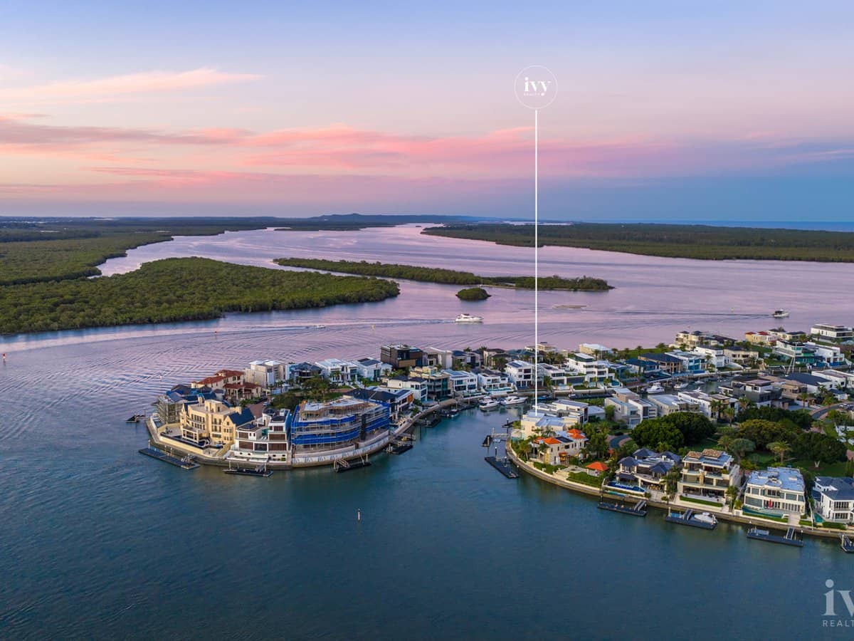 31 Hampton Court, Sovereign Islands - Thumbnail 34