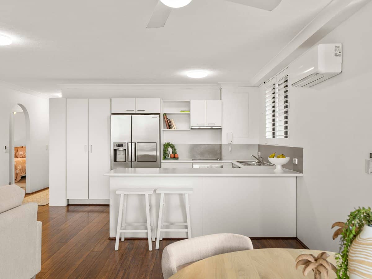 3/1093 Gold Coast Highway, Palm Beach - Thumbnail 2