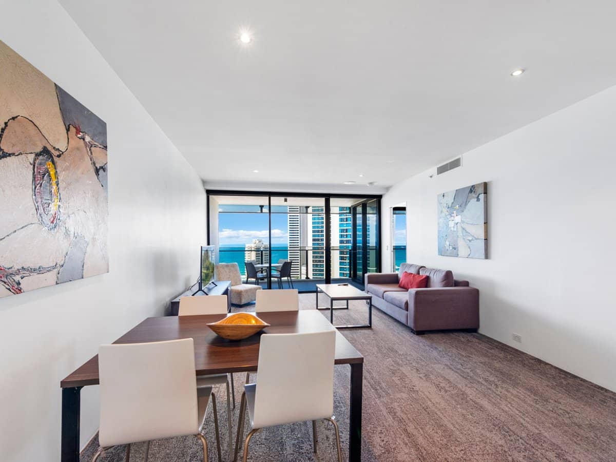 9 Ferny Avenue, Surfers Paradise - Thumbnail 6