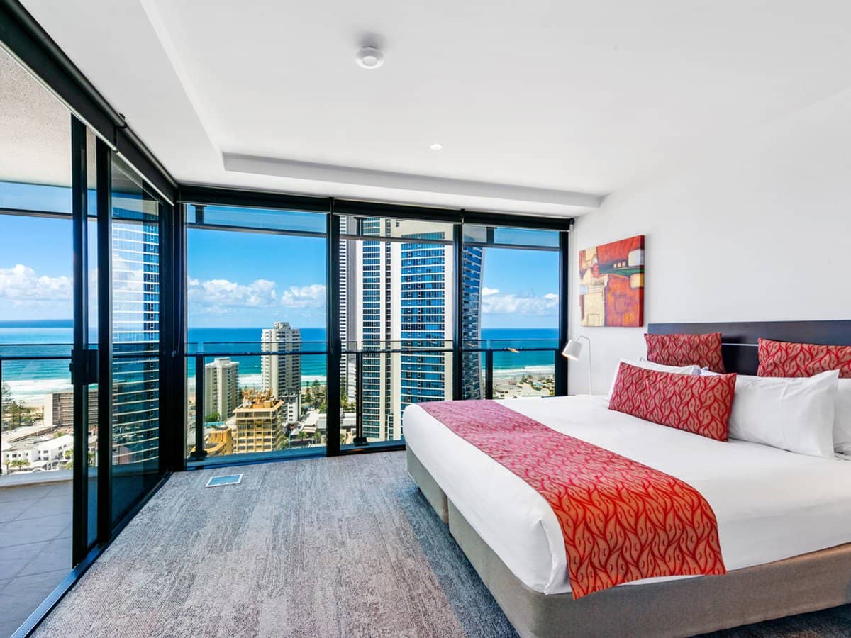 9 Ferny Avenue, Surfers Paradise - Thumbnail 10