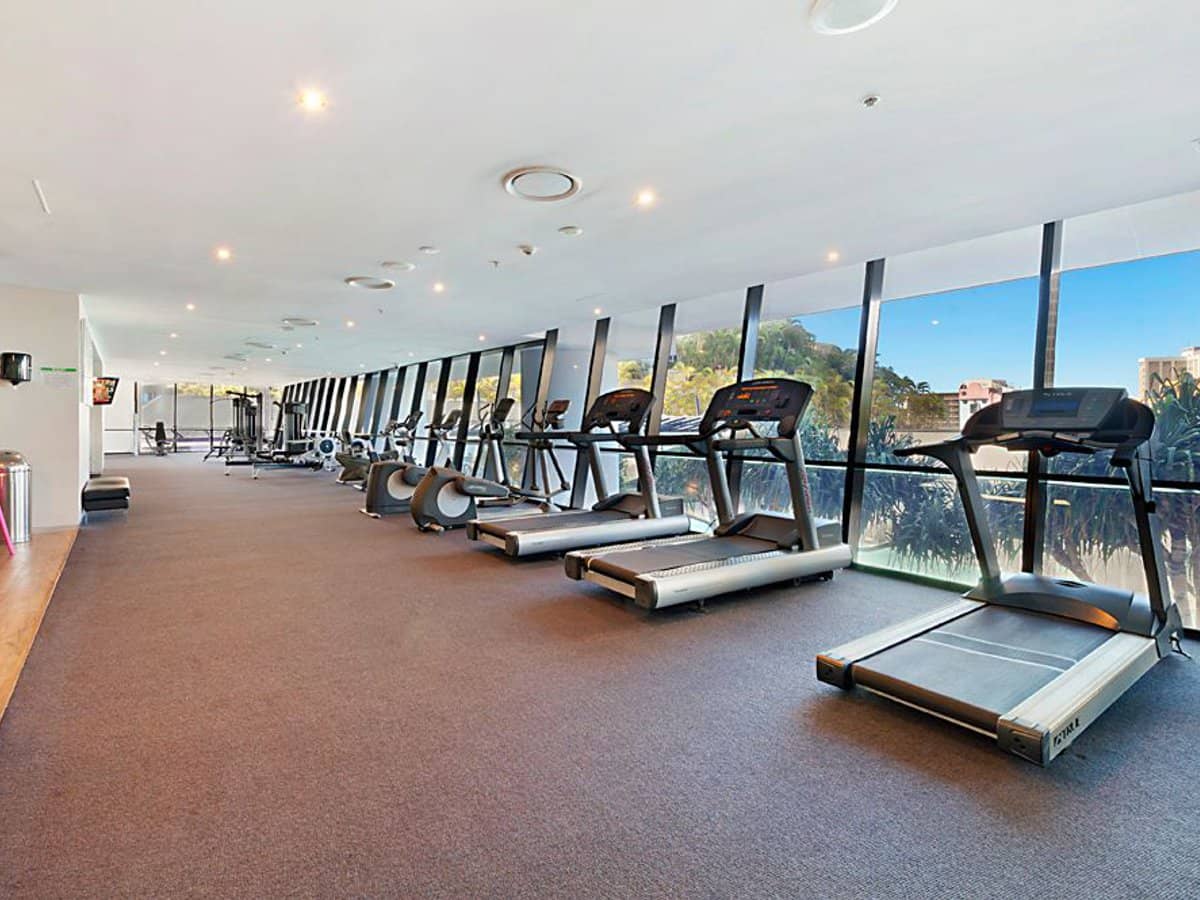 9 Ferny Avenue, Surfers Paradise - Thumbnail 16