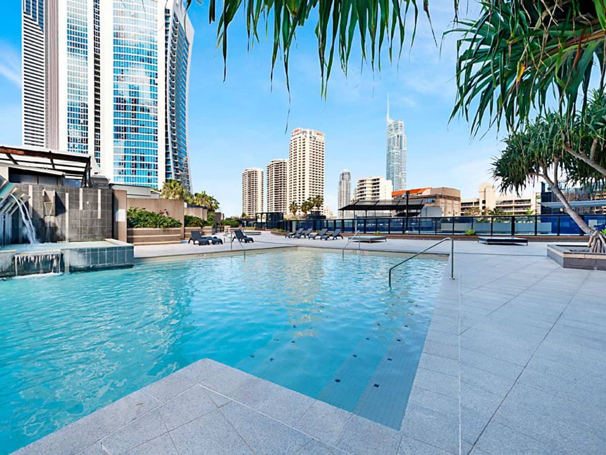 9 Ferny Avenue, Surfers Paradise - Thumbnail 18