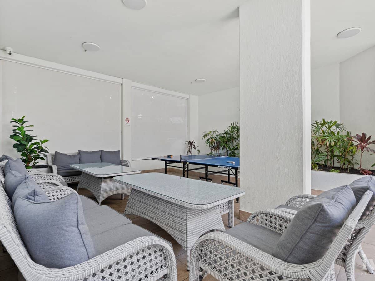 1007/182-192 Marine Parade, Labrador - Thumbnail 9