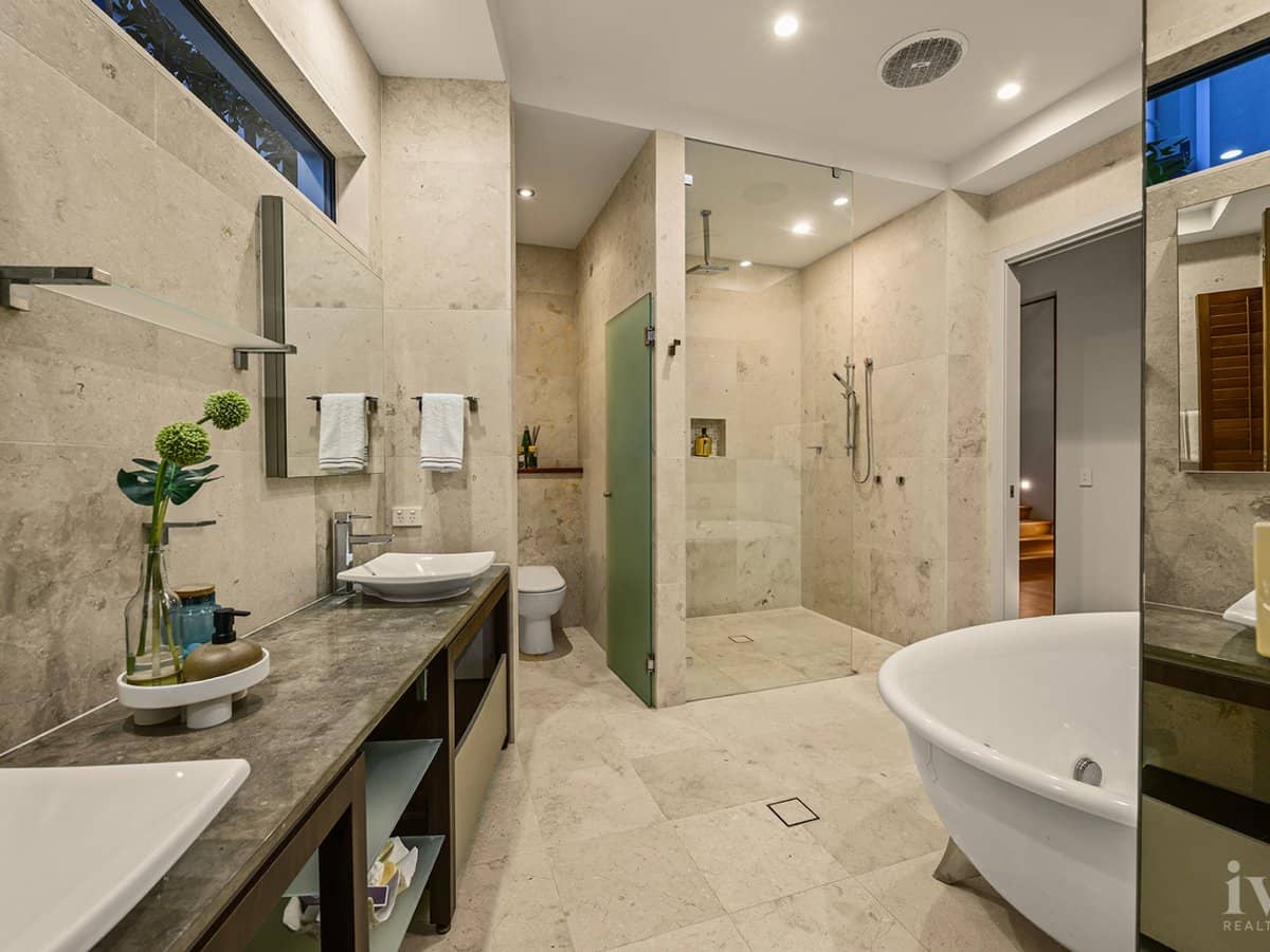 23 Knightsbridge Parade East, Sovereign Islands - Thumbnail 18