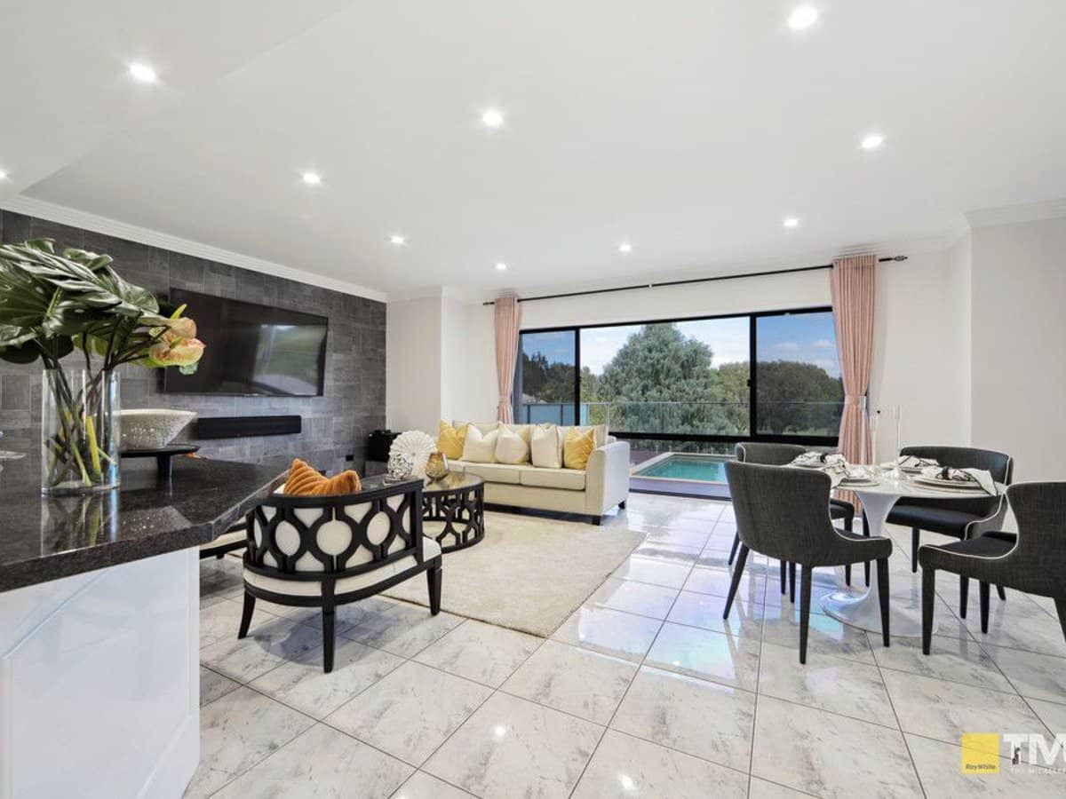 11 Kingston Heath Place, Robina - Thumbnail 12