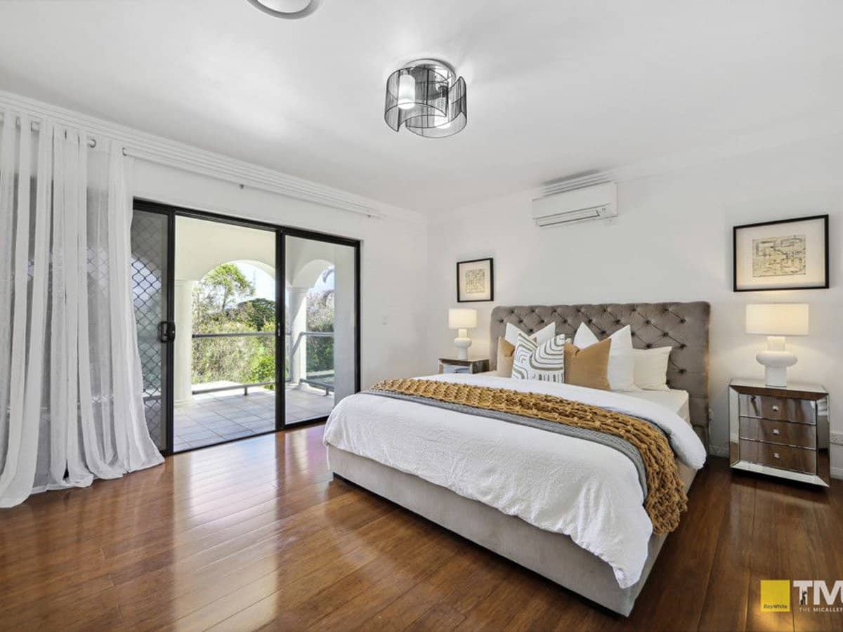 11 Kingston Heath Place, Robina - Thumbnail 23