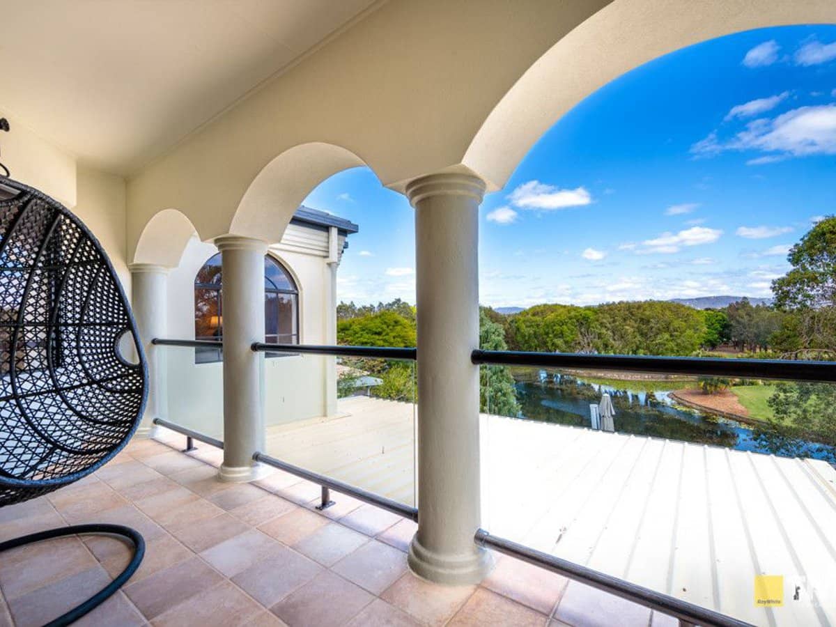 11 Kingston Heath Place, Robina - Thumbnail 25