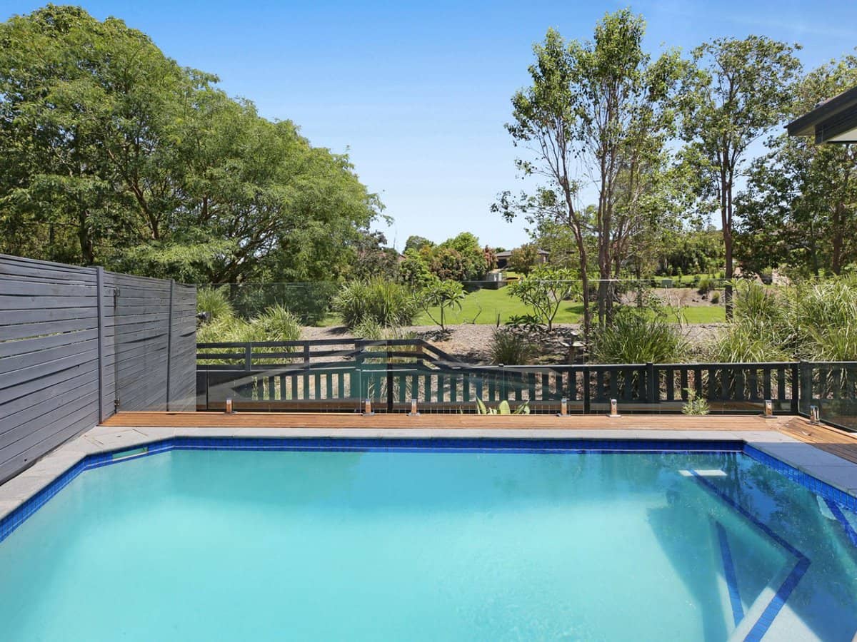 13 Parrot Court, Gilston - Thumbnail 2