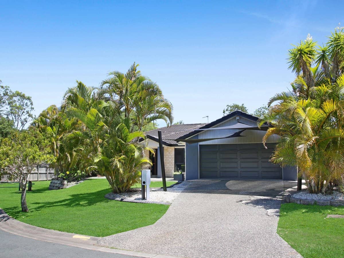 13 Parrot Court, Gilston - Thumbnail 4