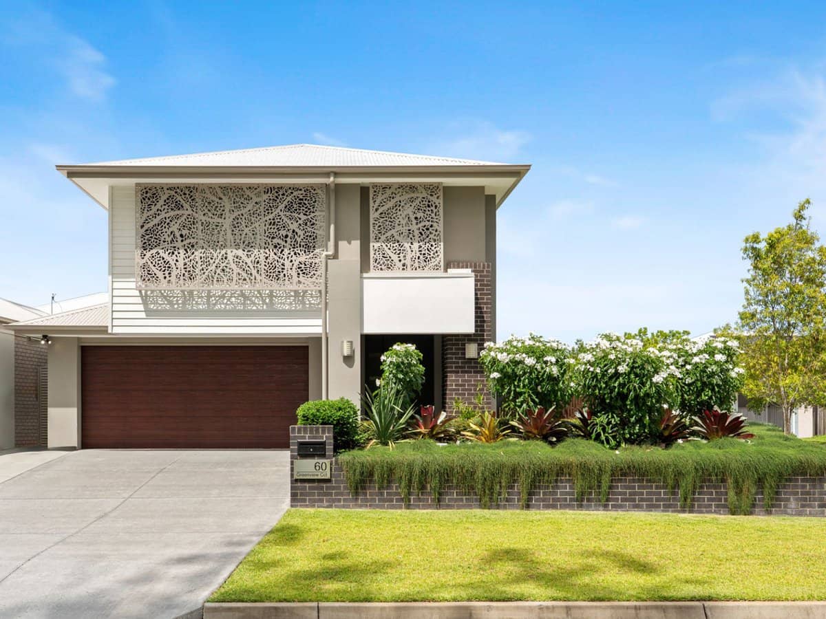 60 Greenview Circuit, Arundel - Thumbnail 2