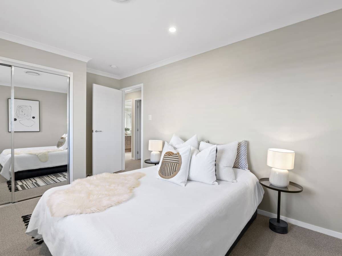 60 Greenview Circuit, Arundel - Thumbnail 15