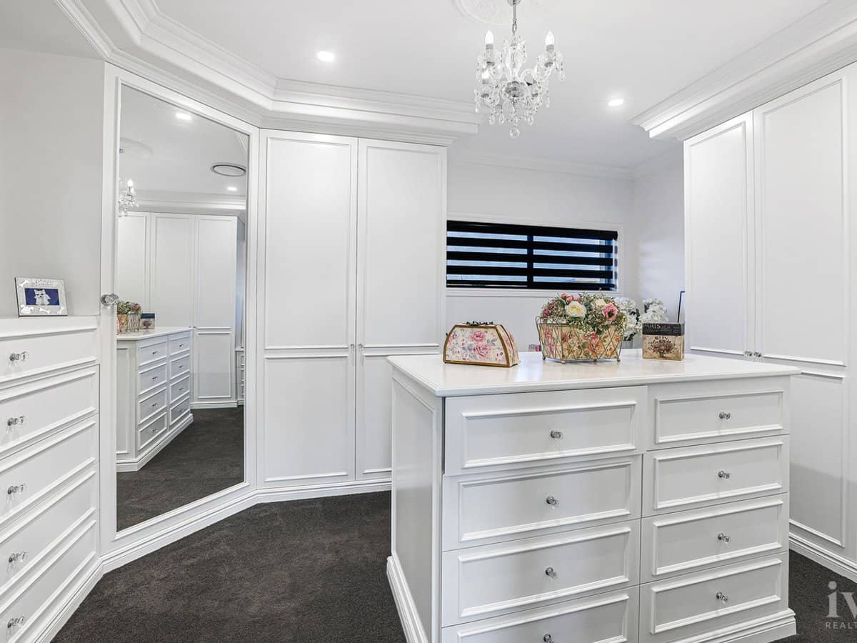 40-42 The Peninsula, Sovereign Islands - Thumbnail 21