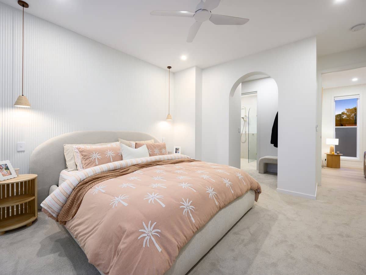 9B Cassia Street, RUNAWAY BAY - Thumbnail 21