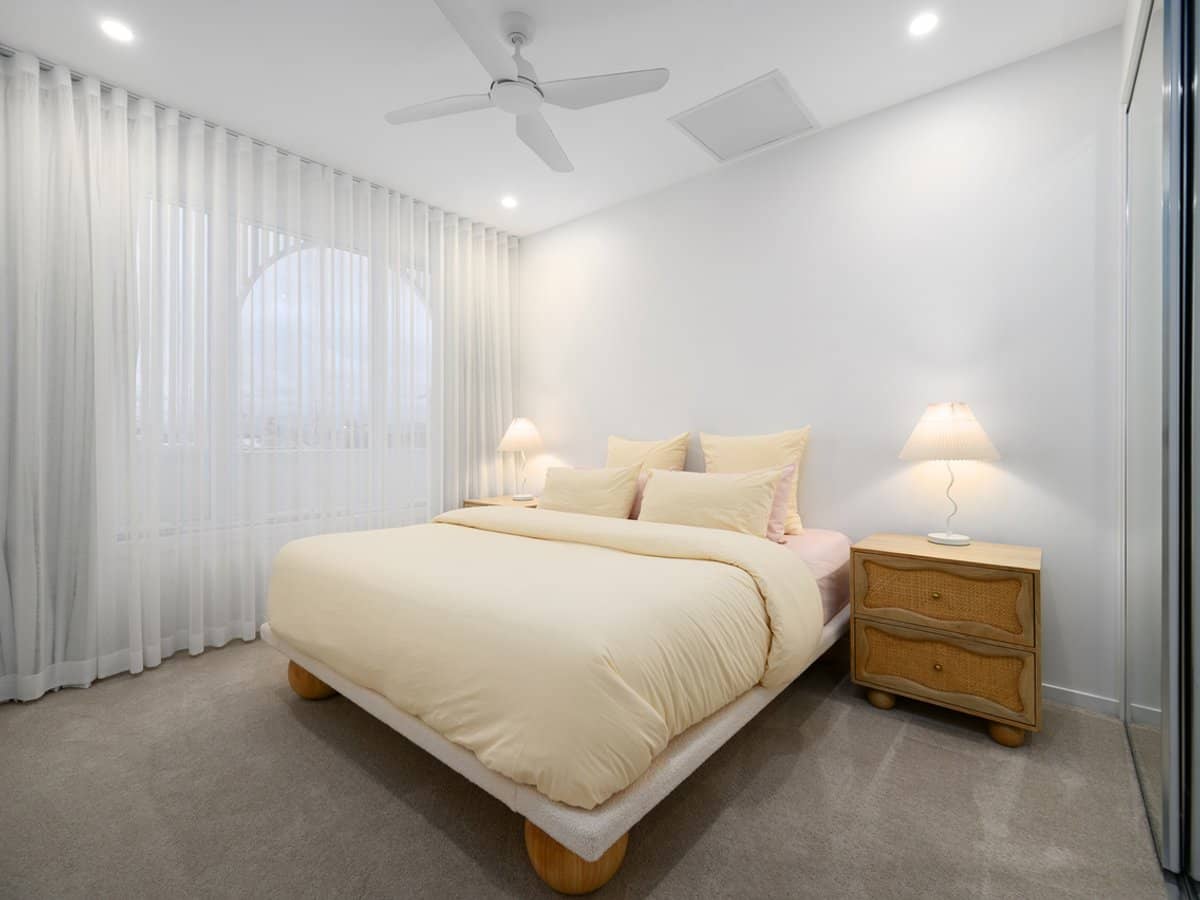 9B Cassia Street, RUNAWAY BAY - Thumbnail 22