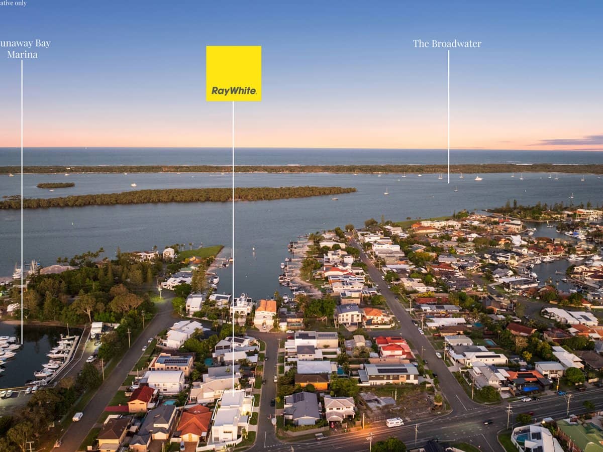 9B Cassia Street, RUNAWAY BAY - Thumbnail 27