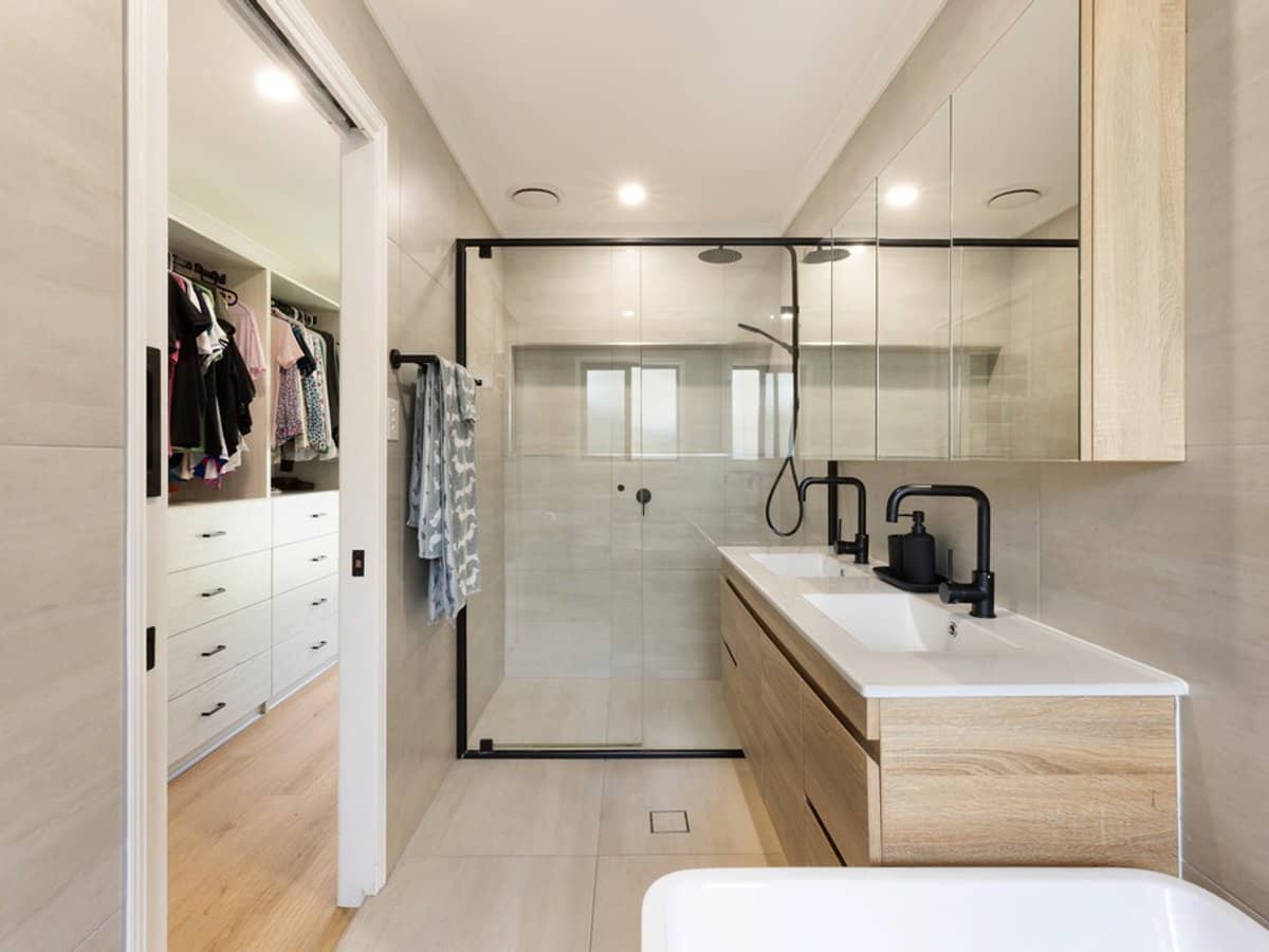 10 Knight Crescent, NERANG - Thumbnail 12