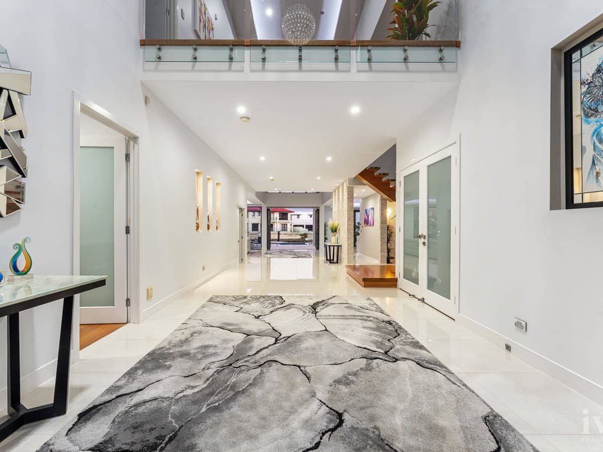 65 The Sovereign Mile, Sovereign Islands - Thumbnail 3