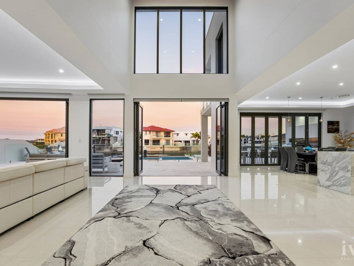 65 The Sovereign Mile, Sovereign Islands - Thumbnail 4