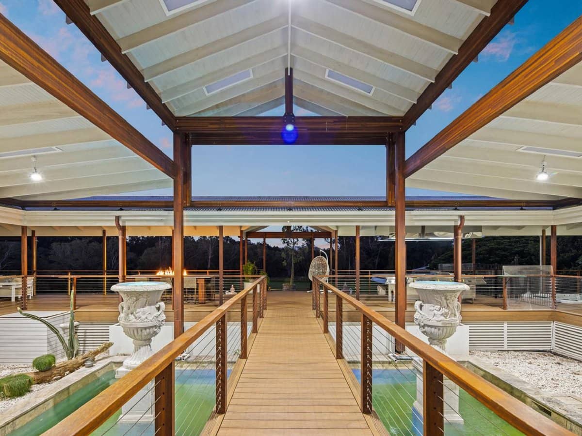 20 Riverdowns Crescent, HELENSVALE - Thumbnail 9