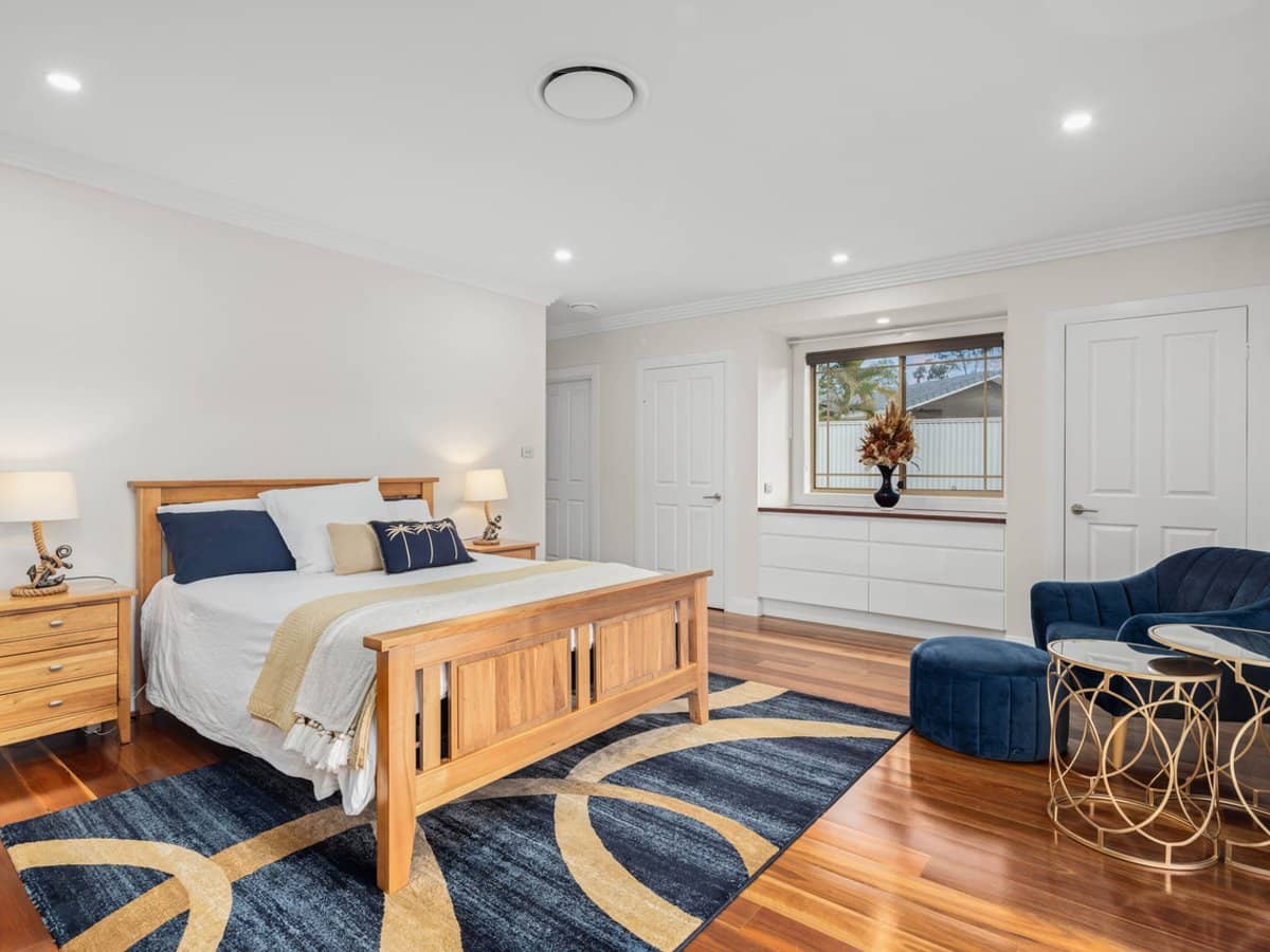 20 Riverdowns Crescent, HELENSVALE - Thumbnail 14