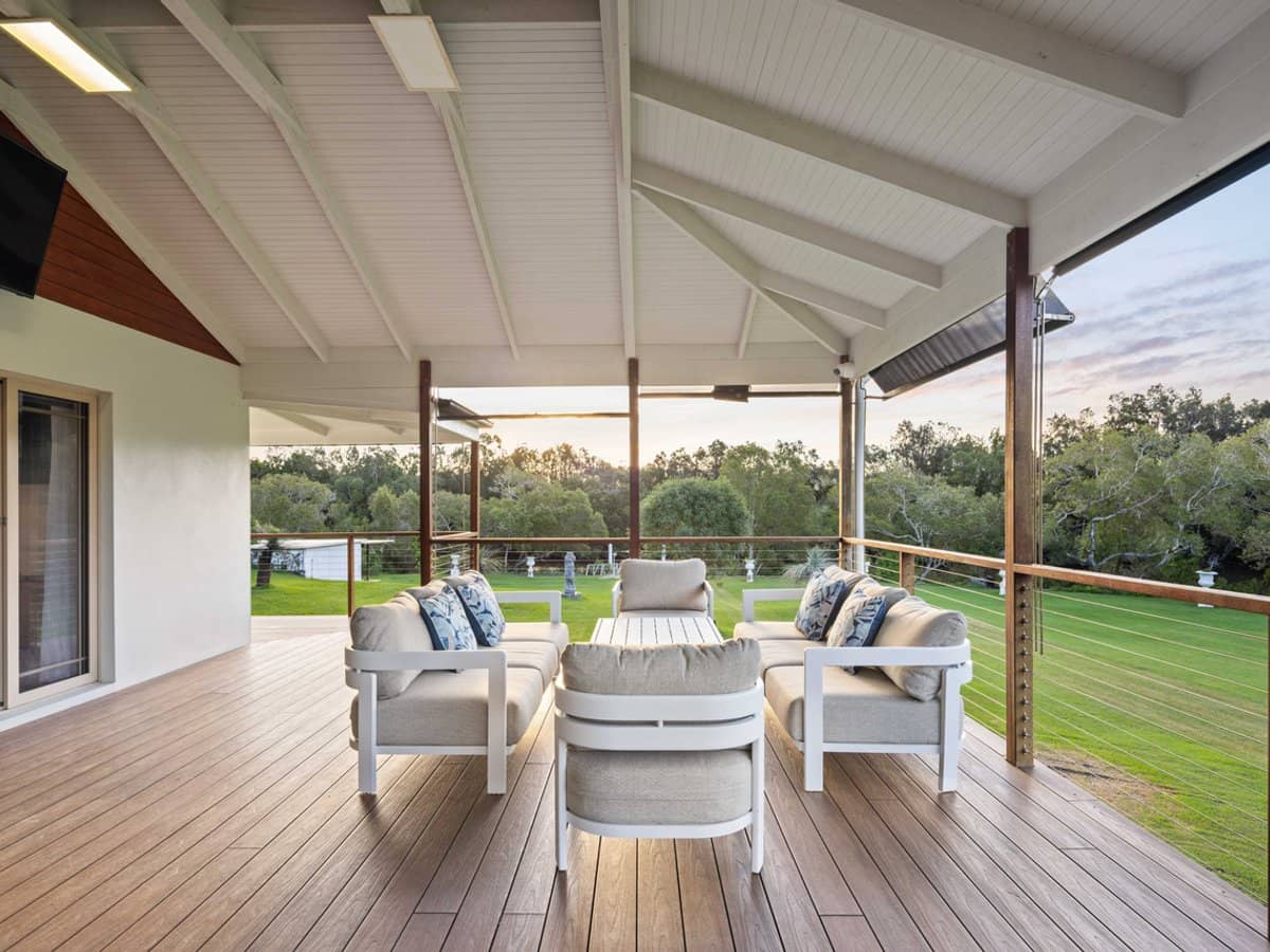 20 Riverdowns Crescent, HELENSVALE - Thumbnail 23