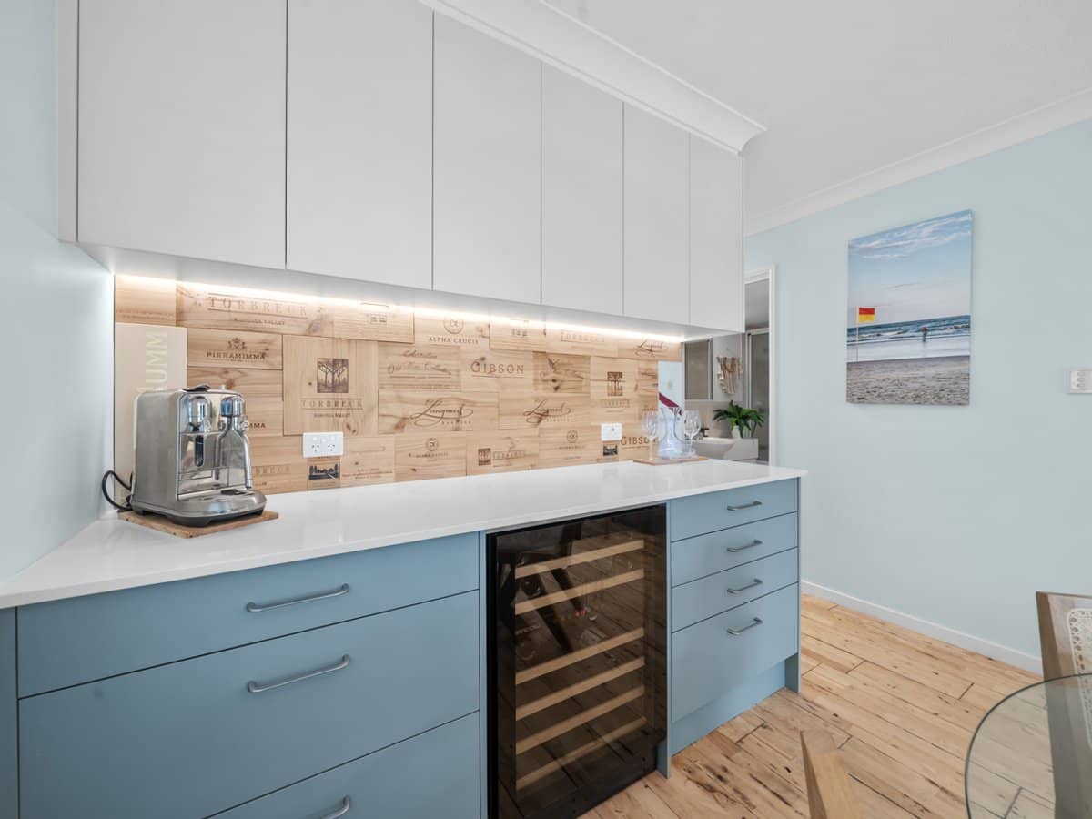 34 Chelsea Avenue, BROADBEACH - Thumbnail 4