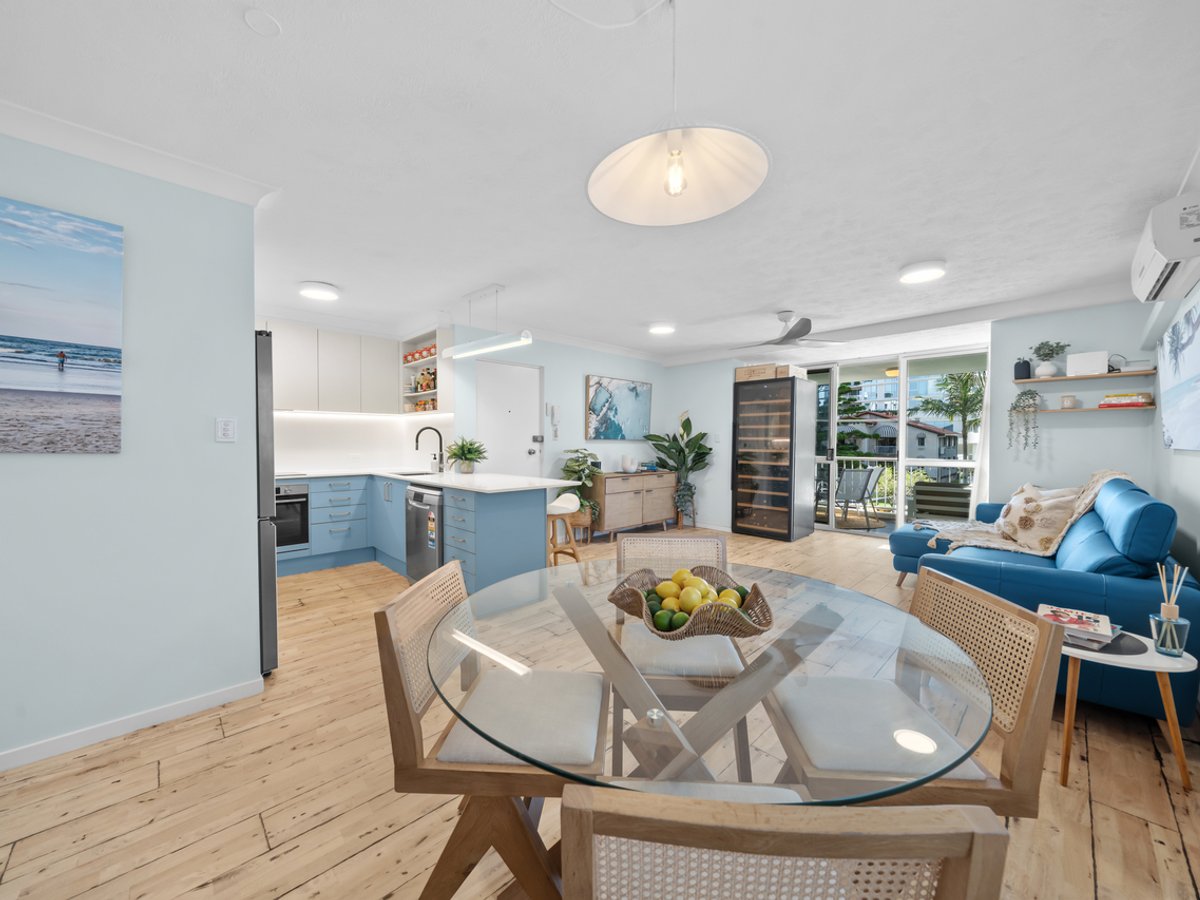 34 Chelsea Avenue, BROADBEACH - Thumbnail 5