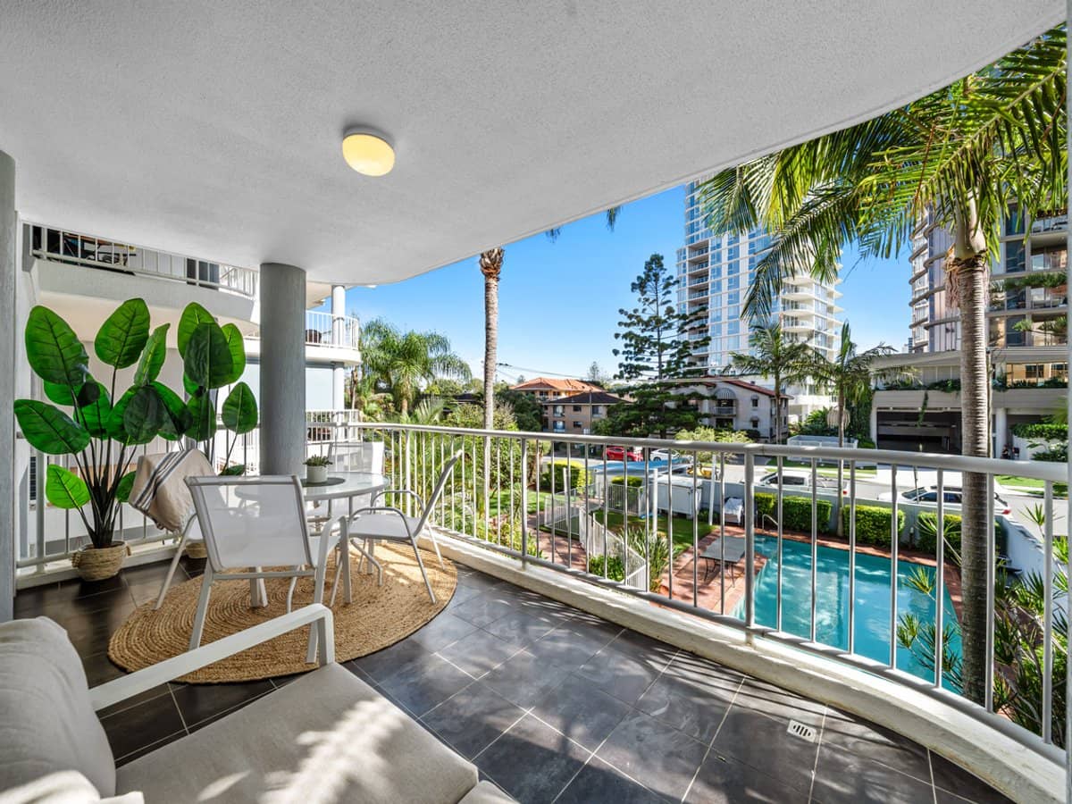 34 Chelsea Avenue, BROADBEACH - Thumbnail 6