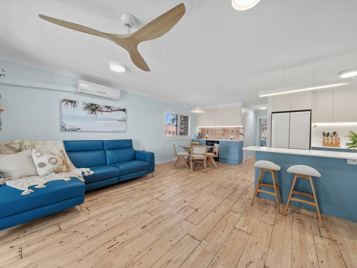 34 Chelsea Avenue, BROADBEACH - Thumbnail 8