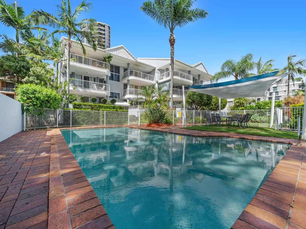 34 Chelsea Avenue, BROADBEACH - Thumbnail 16